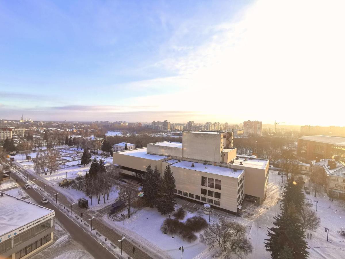 Театральна Площа Апартаменти Sumy Esterno foto